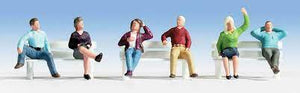 SceneMaster - Seated People set 3 (HO scale)