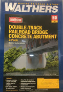 Walthers: Double-Track Railroad Bridge CONCRETE ABUTMENT 2-PACK #933-4553