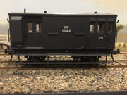 HG 4  - HG15820 N,S,W,G,R, Casula Hobbies: RTR Model Brake Van with long guards look out, no middle window, single passenger compartment.*
