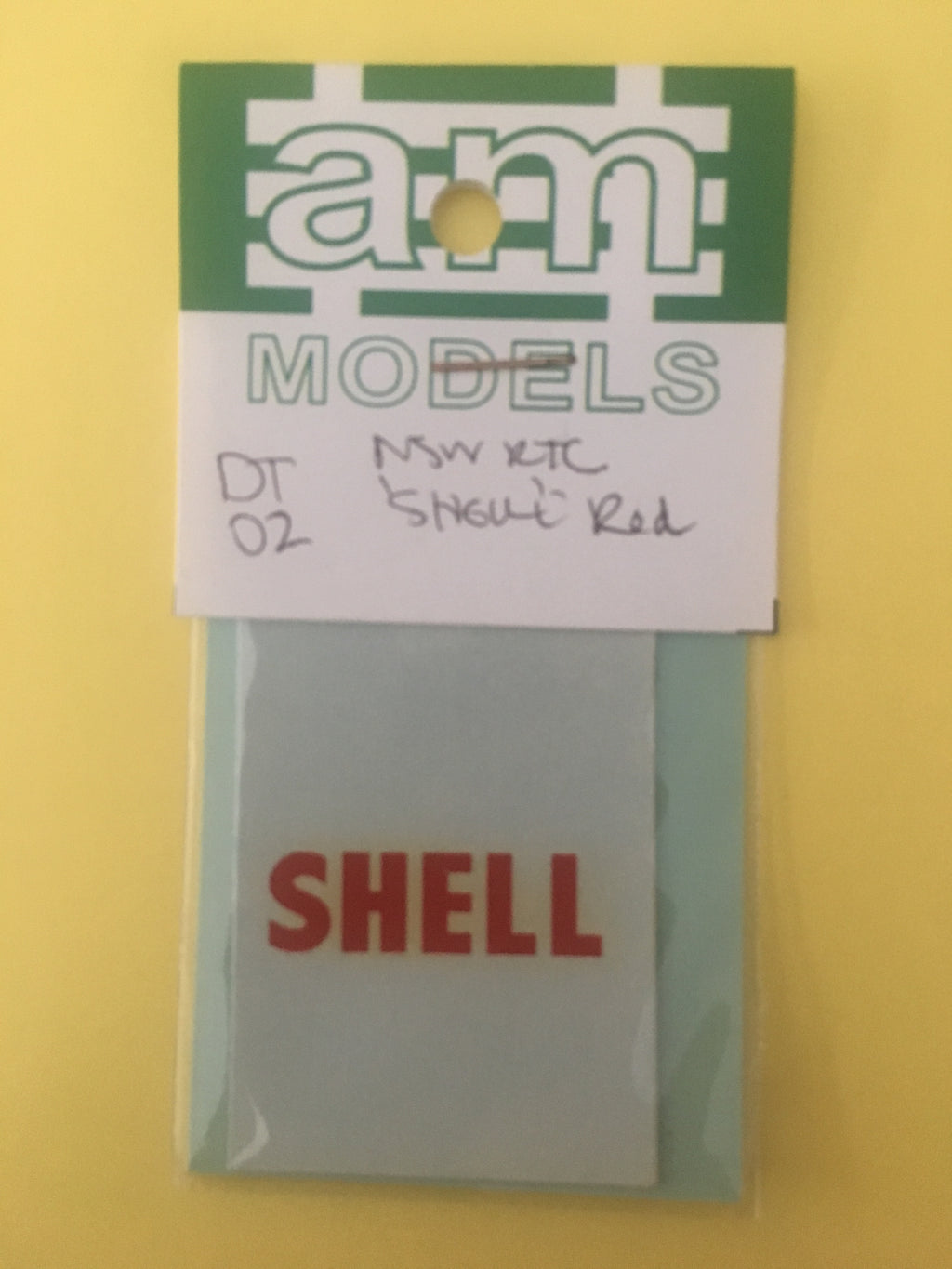 DT02 AM Models Decal: DT02 for NSW Rail Tank Cars SHELL in RED
