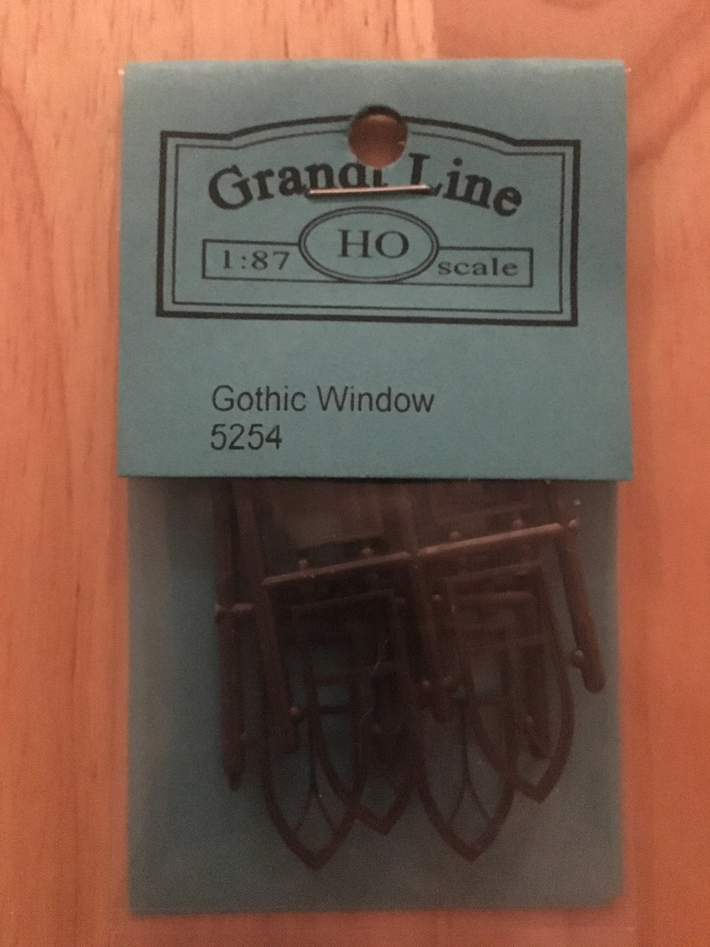WINDOWS #5254 SMALL GOTHIC WINDOWS HO (8)