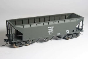 BCH coded as NHDA 29425 SRA BOGIE COAL HOPPER SINGLE CAR, Powerline: PC-200A-